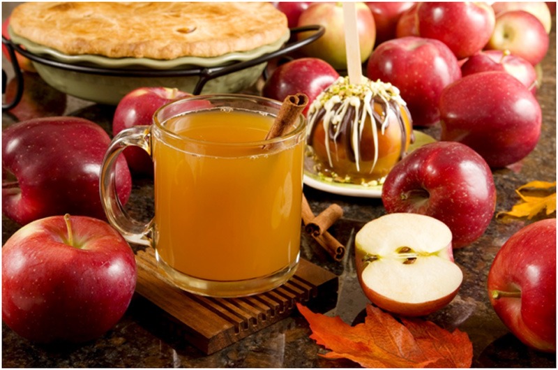 Apple Cider and Apple Treats